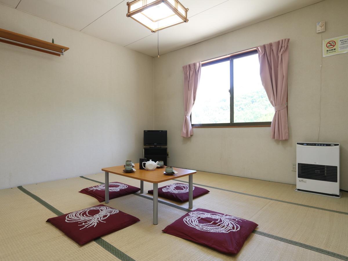 Lodge Kotobuki Takayama  Exterior foto